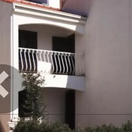 Apartment Yasmin Lavica Podstrana